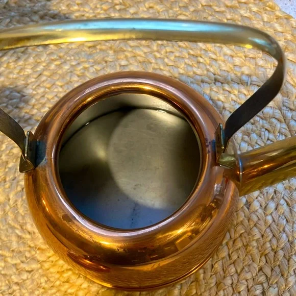 Small Copper Tea Kettle - Coppercraft Guild - Picture 6 of 12